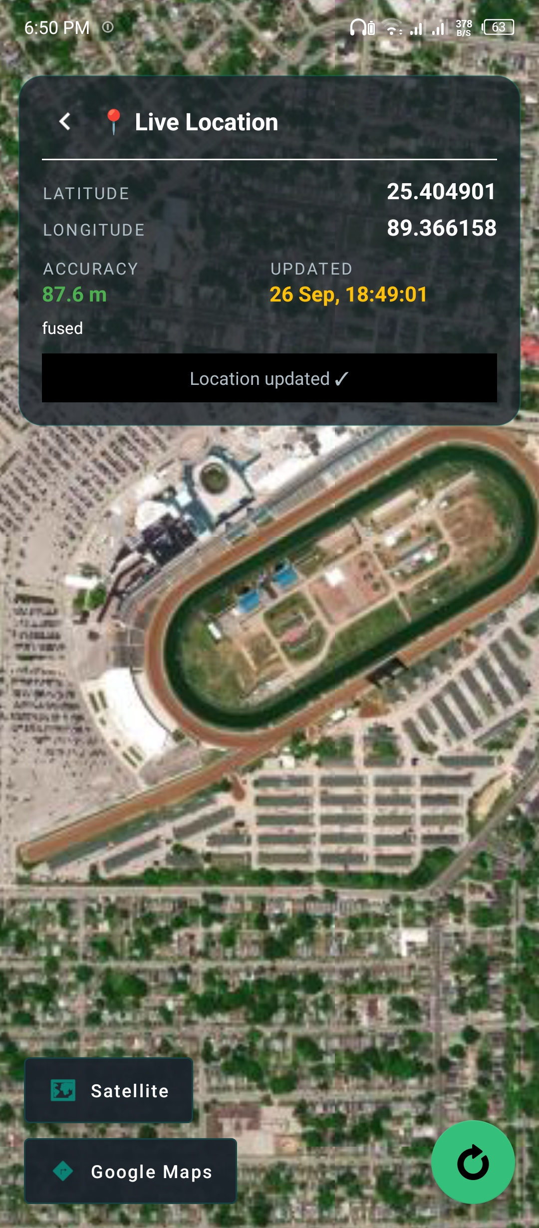 Screenshot of the Location Tracking screen with map, marker, and details overlay